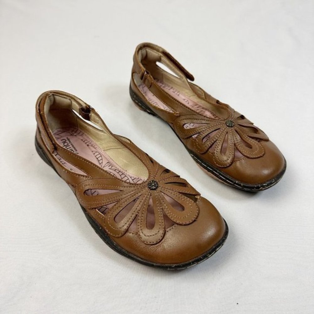 Women’s Brown Casual Floral Cutout Flats